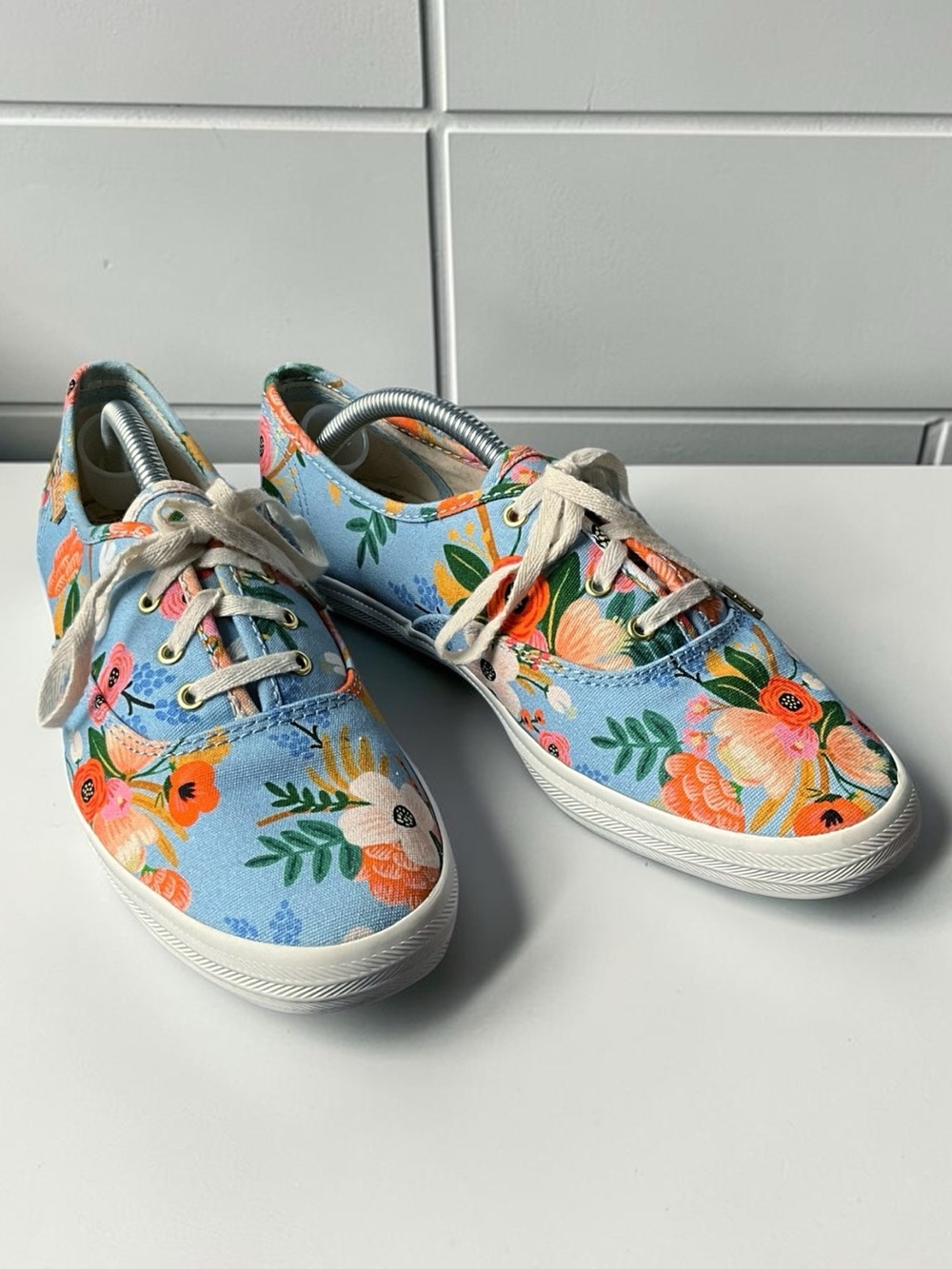 KEDS Rifle Paper Co Garden Party Blue Floral Lowtop Laceup Sneakers, Size 7